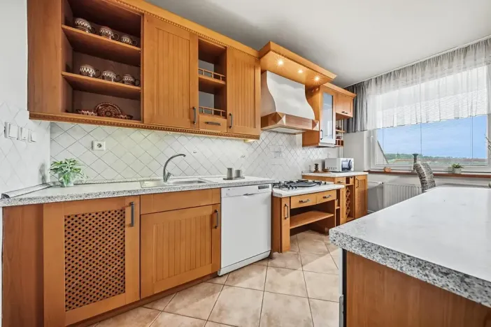 Prodej bytu 3+kk, Pardubice, Dašická, 76 m2