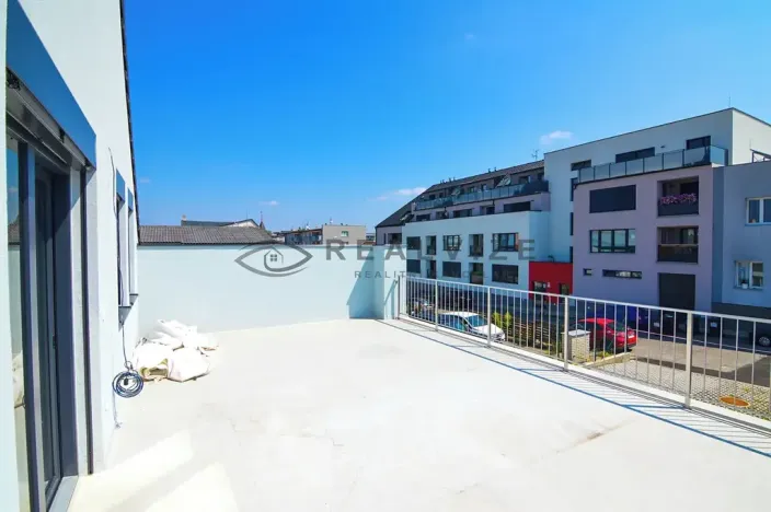 Prodej bytu 3+kk, České Budějovice, J. Dobrovského, 91 m2