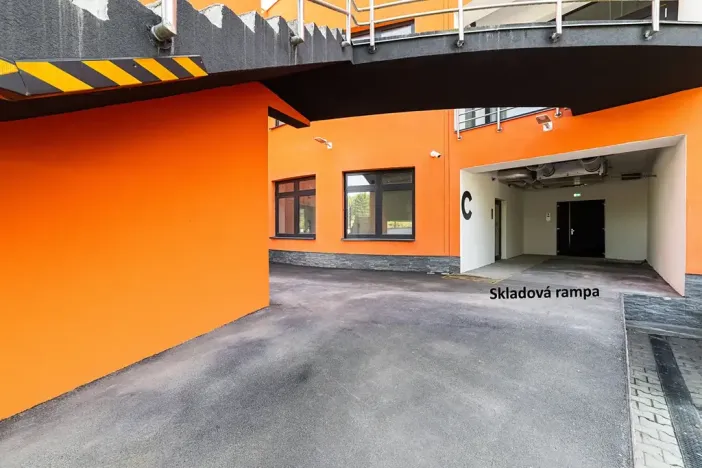 Pronájem skladu, Mělník, Bezručova, 65 m2