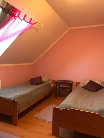 Prodej rodinného domu, Pila, 220 m2
