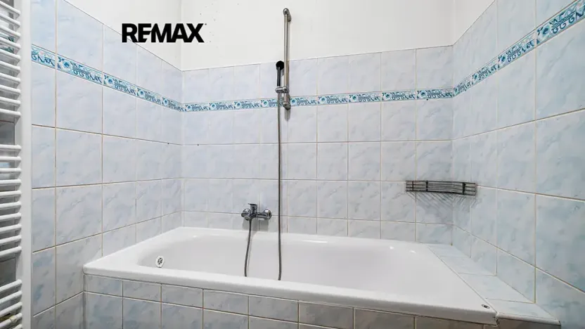 Prodej bytu 2+kk, Pečky, Chvalovická, 65 m2