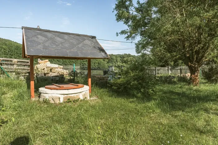 Prodej komerční, Dubá - Zakšín, 132 m2