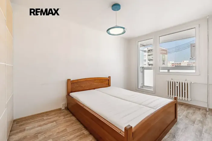 Prodej bytu 2+kk, Praha - Řepy, Šimonova, 62 m2