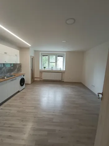 Pronájem bytu 2+kk, Brno, Vzhledná, 41 m2