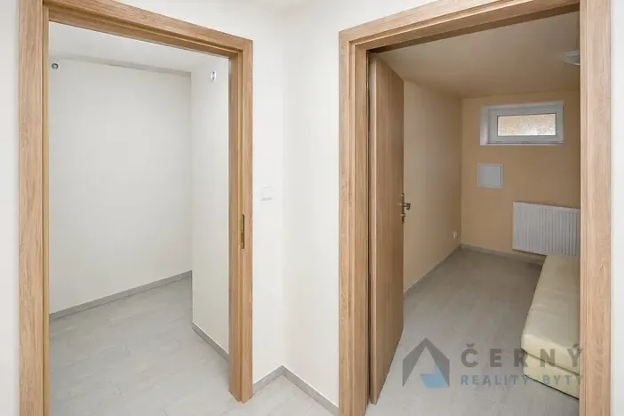 Pronájem obchodního prostoru, Liberec, Mikulášská, 40 m2