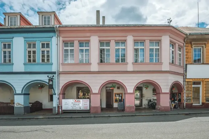 Pronájem restaurace, Přelouč, Masarykovo náměstí, 50 m2