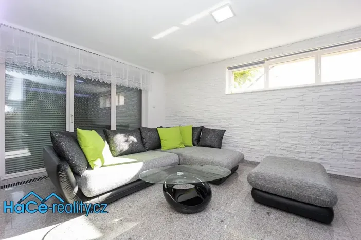 Prodej rodinného domu, Mikulovice, Dlouhá, 200 m2