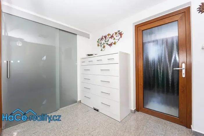 Prodej rodinného domu, Mikulovice, Dlouhá, 200 m2