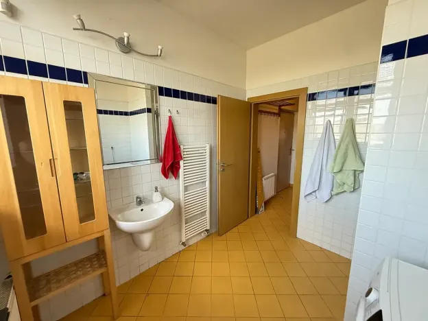 Pronájem bytu 1+kk, Praha, Českomoravská, 45 m2