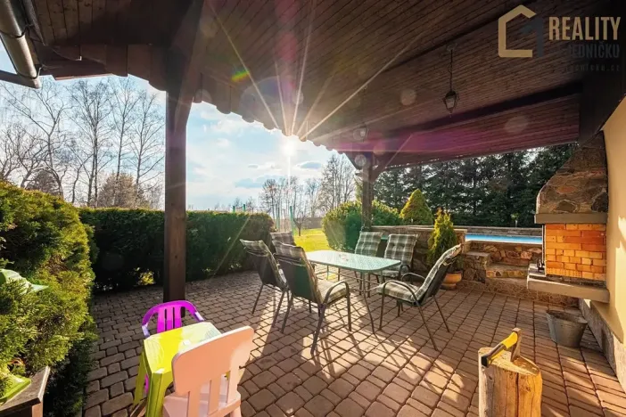 Prodej rodinného domu, Liberk, 150 m2
