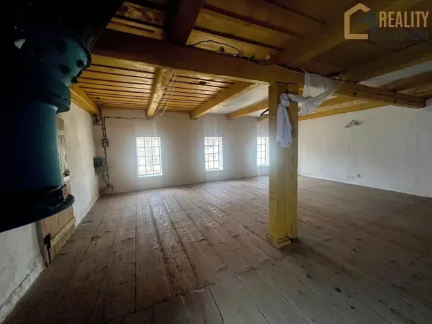 Prodej výrobních prostor, Česká Třebová, 896 m2