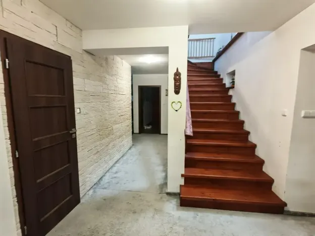 Prodej rodinného domu, Neumětely, V Chaloupkách, 230 m2