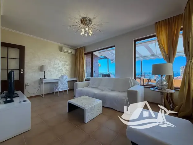 Prodej bytu 2+kk, Sveti Vlas, Bulharsko, 95 m2