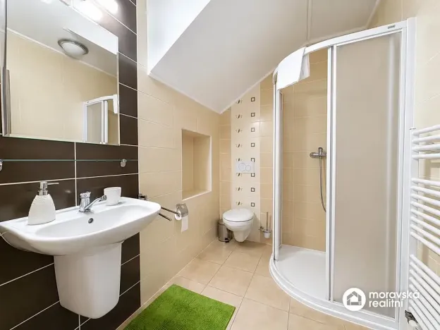 Prodej ubytování, Jevišovka, 241 m2