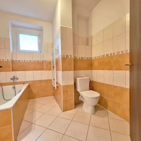 Pronájem bytu 2+kk, Praha - Strašnice, Černokostelecká, 47 m2