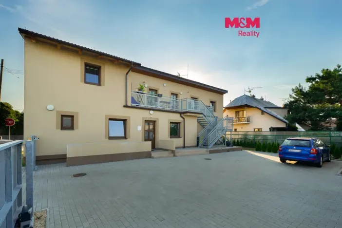 Prodej obchodního prostoru, Lázně Bohdaneč, Škroupova, 107 m2