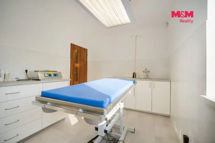 Prodej rodinného domu, Lázně Bohdaneč, Škroupova, 202 m2