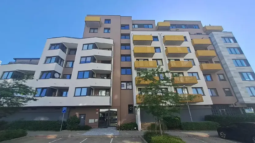 Prodej bytu 2+kk, Praha - Dolní Měcholupy, Honzíkova, 83 m2