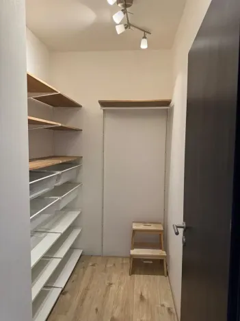 Prodej bytu 2+kk, Praha - Dolní Měcholupy, Honzíkova, 83 m2