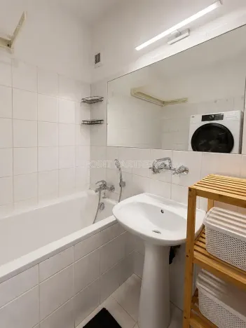 Prodej bytu 4+kk, Zlín, Středová, 77 m2