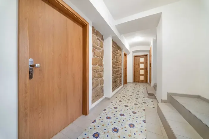 Pronájem obchodního prostoru, Plzeň, Dvorní, 127 m2