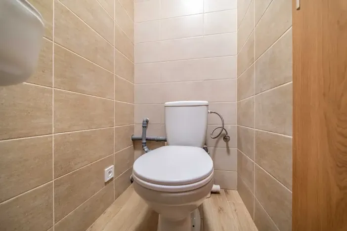 Pronájem obchodního prostoru, Plzeň, Dvorní, 127 m2