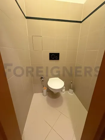 Pronájem bytu 2+kk, Hradec Králové, Komenského, 40 m2