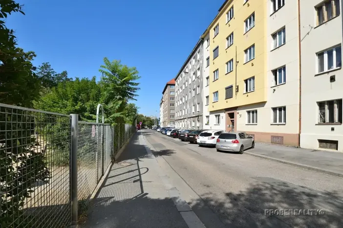 Prodej bytu 2+kk, Praha - Vršovice, Přípotoční, 80 m2