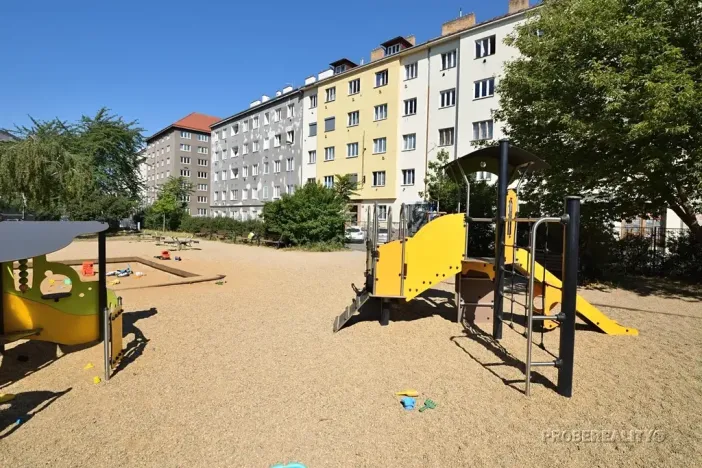 Prodej bytu 2+kk, Praha - Vršovice, Přípotoční, 80 m2