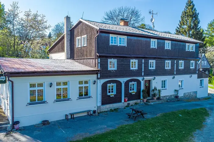 Prodej ubytování, Mařenice, 450 m2