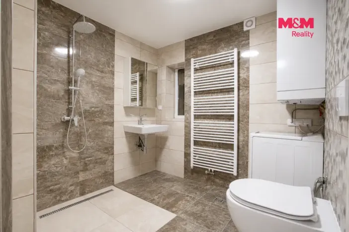 Prodej činžovního domu, Klimkovice, Husova, 350 m2