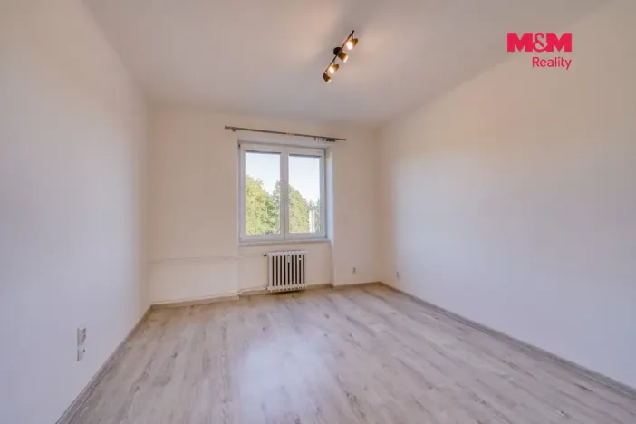 Prodej bytu 2+1, Sokolov, Heyrovského, 53 m2