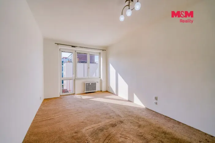 Prodej bytu 2+1, Sokolov, Heyrovského, 53 m2