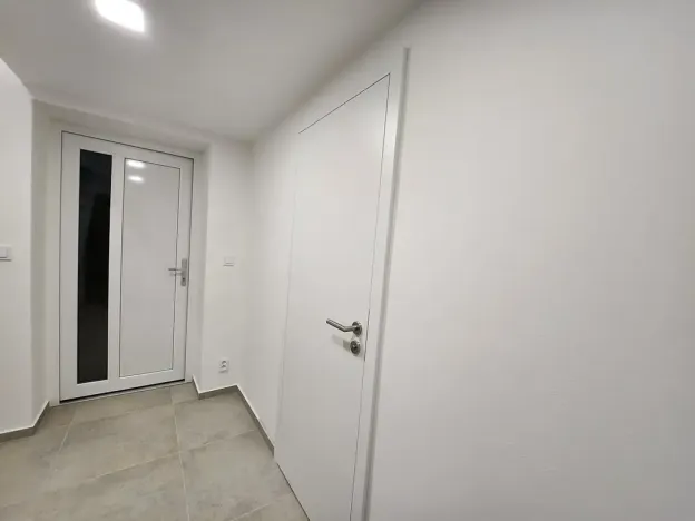 Pronájem bytu 2+kk, Zlín, K Luhám, 47 m2