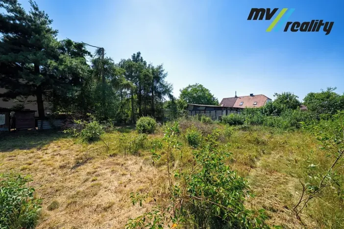 Prodej pozemku pro bydlení, Ostrá, 945 m2