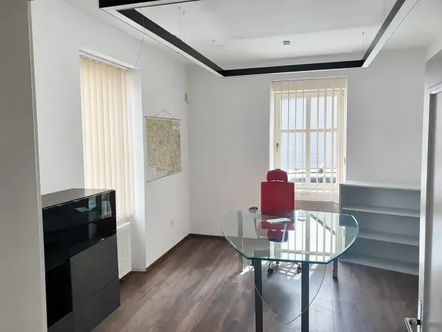 Pronájem kanceláře, Praha - Hlubočepy, Na Zlíchově, 37 m2