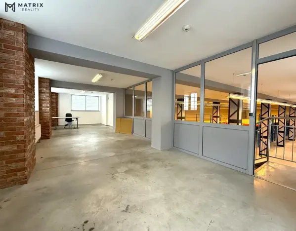 Pronájem skladu, Praha - Čakovice, Cukrovarská, 468 m2