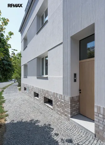 Prodej bytu 2+1, Slaný, Navrátilova, 76 m2