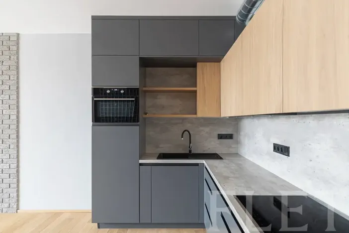 Pronájem bytu 1+kk, Praha - Holešovice, Komunardů, 47 m2