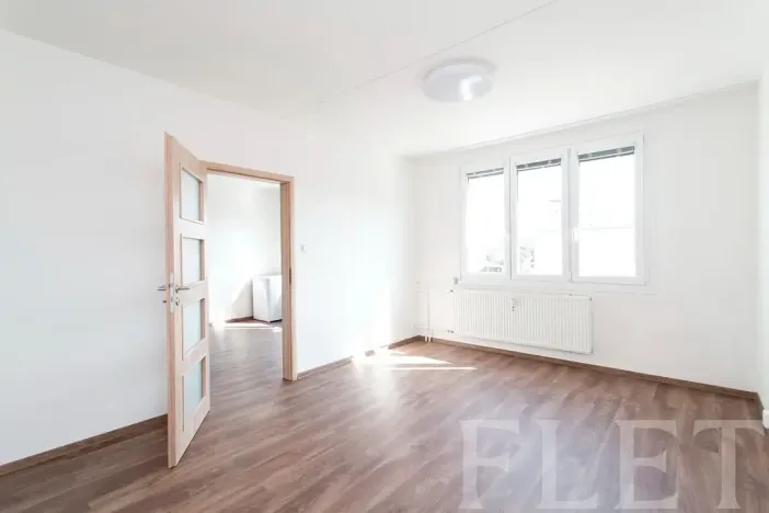 Prodej bytu 2+kk, Praha - Kamýk, Zvolská, 35 m2