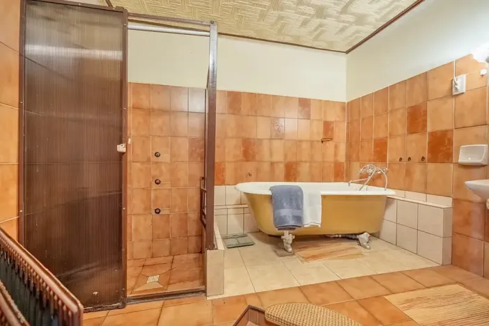 Prodej vily, Tuchoměřice, Nad školou, 460 m2