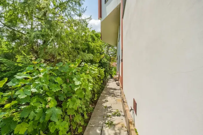 Prodej vily, Tuchoměřice, Nad školou, 460 m2