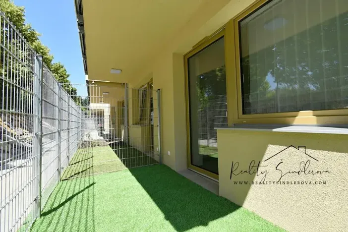 Pronájem bytu 1+kk, Olomouc, Frištenského, 32 m2