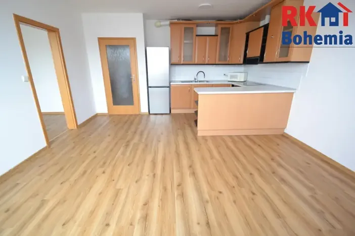 Pronájem bytu 2+kk, Praha - Nusle, Mojmírova, 45 m2