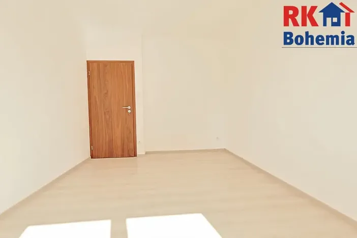 Pronájem bytu 2+kk, Praha - Háje, Loosova, 54 m2