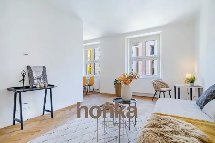 Prodej bytu 3+1, Praha - Holešovice, Janovského, 110 m2
