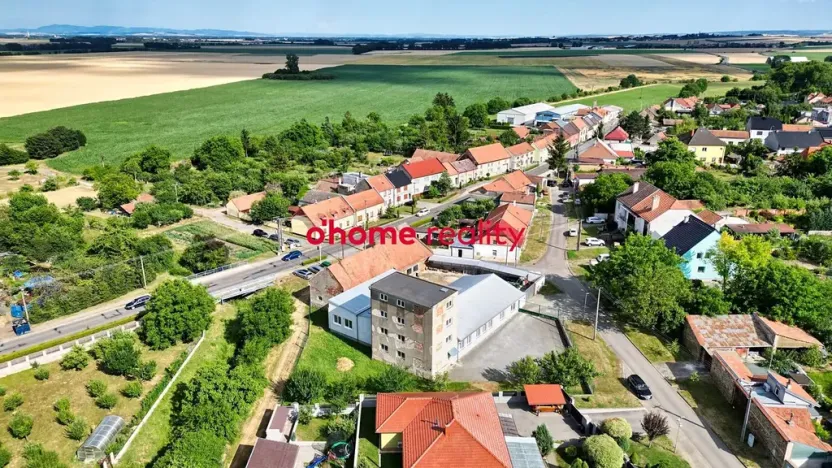 Prodej výrobních prostor, Čehovice, 1210 m2