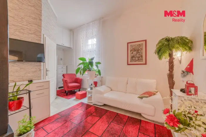 Prodej bytu 2+1, Mariánské Lázně, Nákladní, 53 m2