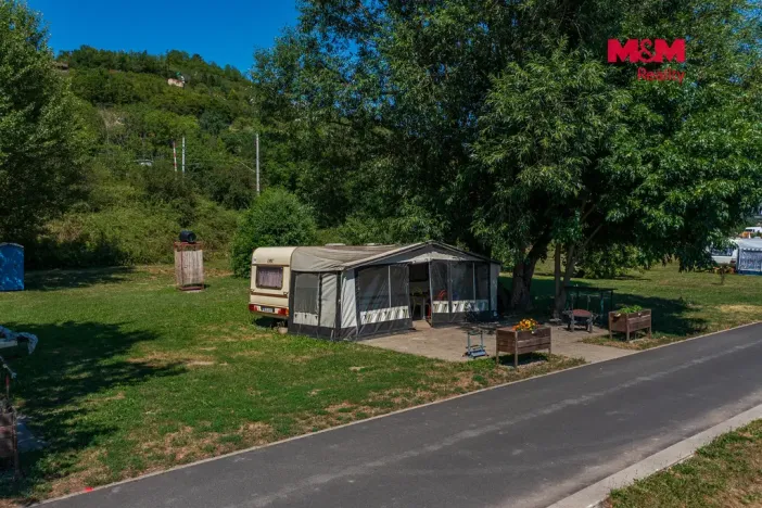 Prodej zahrady, Křešice, 449 m2