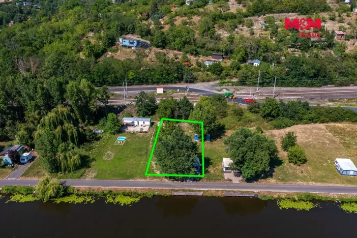 Prodej zahrady, Křešice, 449 m2
